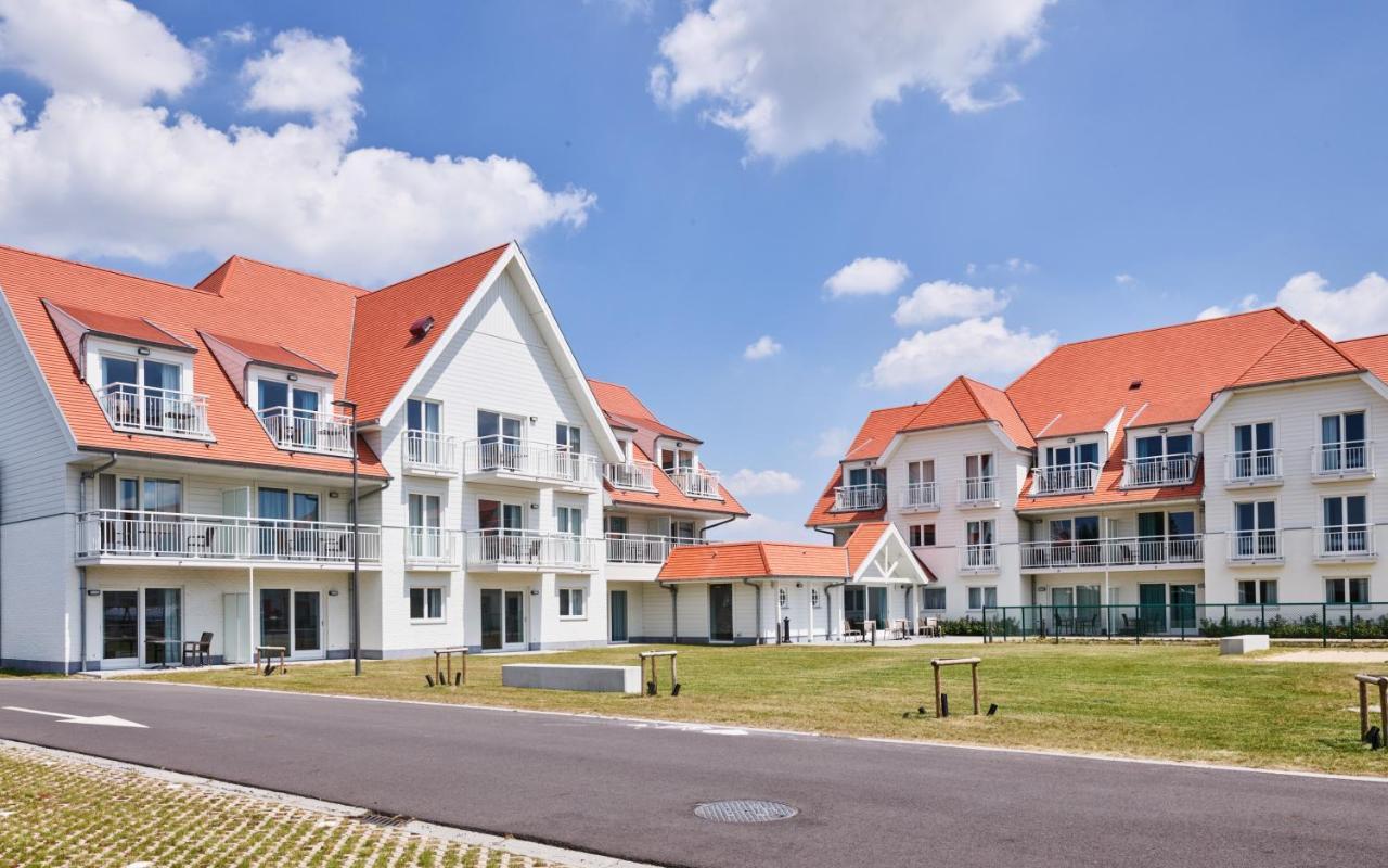 Holiday Suites Nieuwpoort Esterno foto